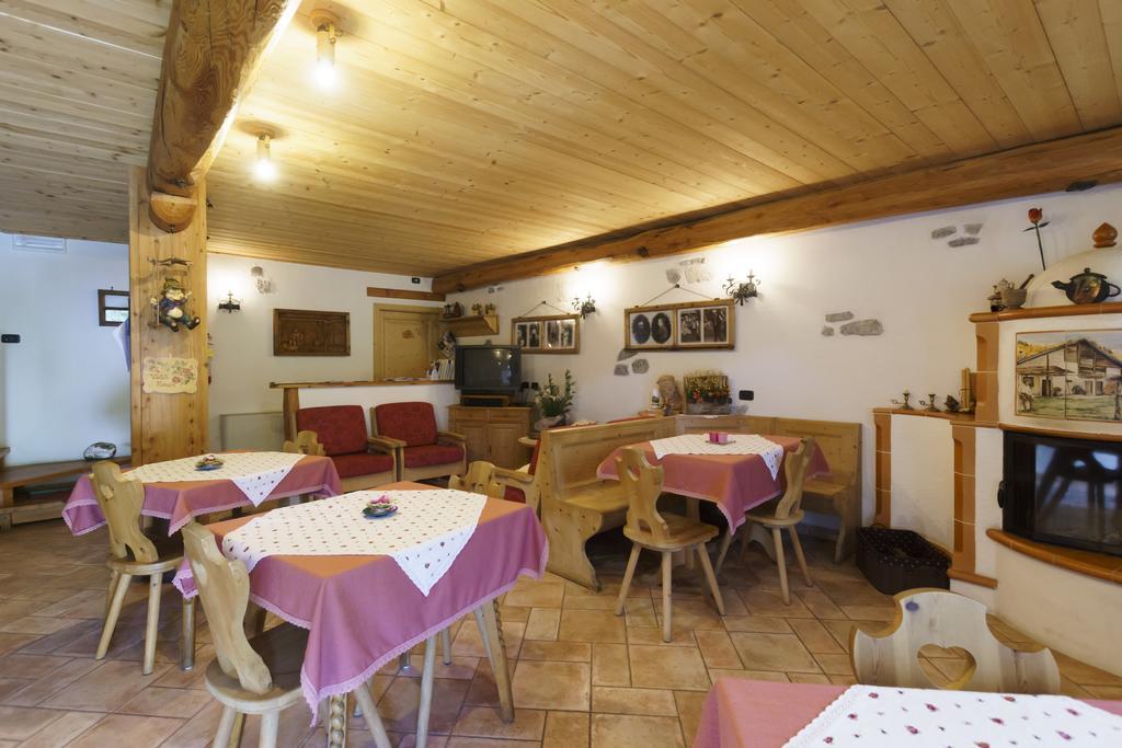 Agritur Manoncin Villa Daone Exterior foto