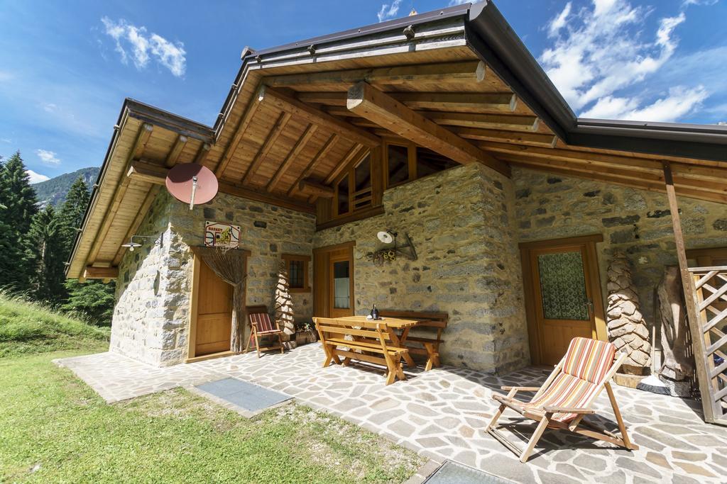 Agritur Manoncin Villa Daone Exterior foto